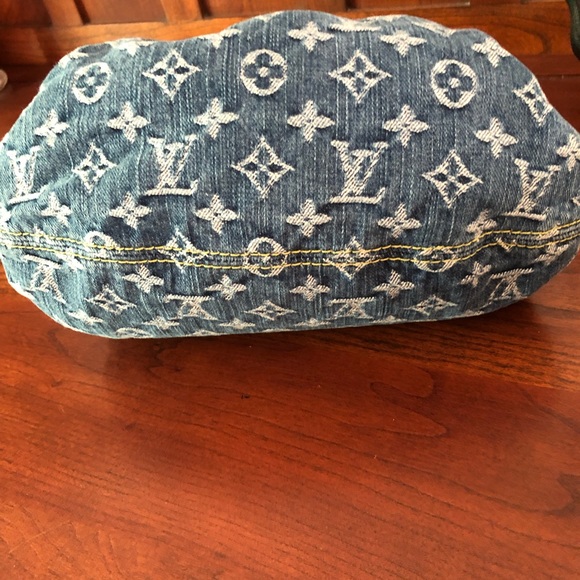 Louis Vuitton pleaty denim bag - Picture 5 of 6